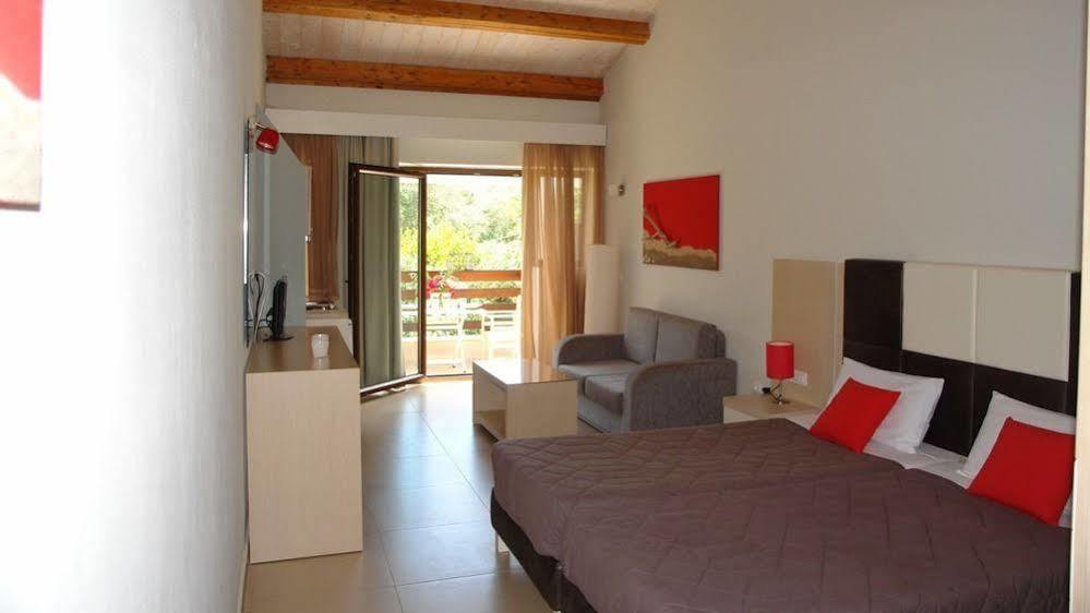 Medusa Lux Apartments Liapades Bagian luar foto